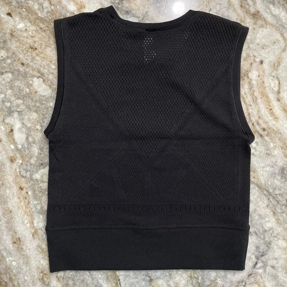 Athleta Summer 2019 Pavana Crop Tank Black Size XXS/XS Style 405156 - Picture 8 of 9